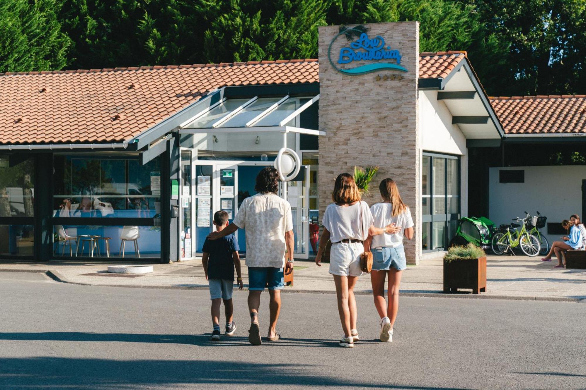 Camping Lou Broustaricq Sanguinet Eksteriør bilde
